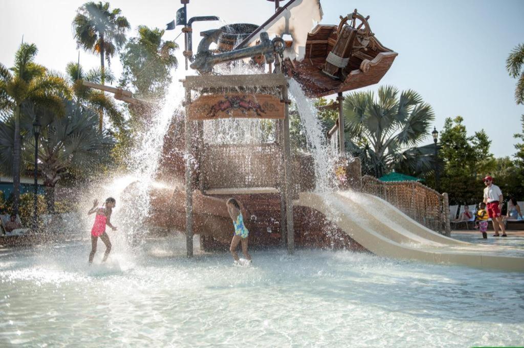 Disney'S Caribbean Beach Resort Орландо Екстериор снимка